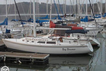 Catalina 34 for sale in United States of America for $27,800 (£20,948)