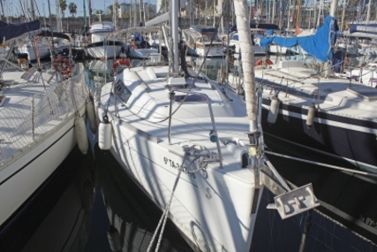 Beneteau Oceanis 31 for sale in Spain for €55,000 (£47,048)