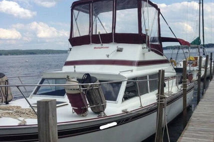 Marinette 28 Sportsman for sale in United States of America for $17,750 (£13,742) Marinette 28 Sportsman for sale in United States of America for $17,750 (£13,742)