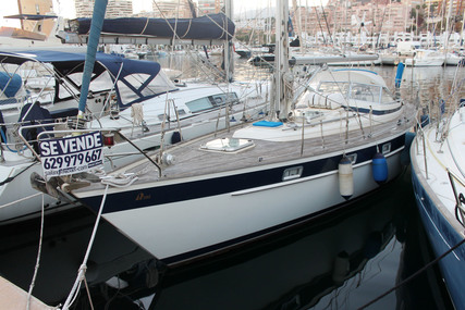 Hallberg-Rassy 382 for sale in Spain for €89,000 (£76,161) Hallberg-Rassy 382 for sale in Spain for €89,000 (£76,161)