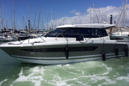 Jeanneau NC 11 for sale in France for €178,000 (£152,322)