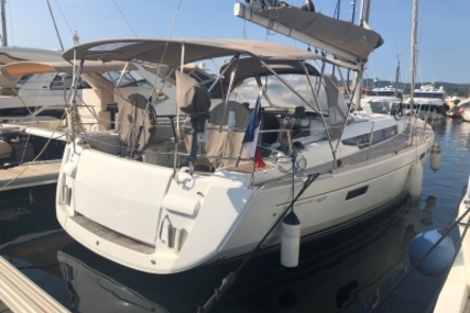 Jeanneau Sun Odyssey 469 for sale in France for €235,000 (£203,800)