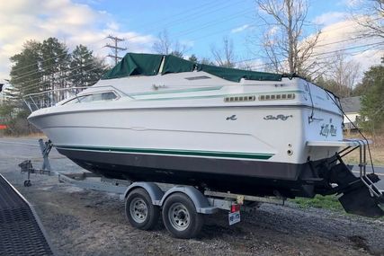 Sea Ray 268 Sundancer for sale in United States of America for $10,000 (£7,910)