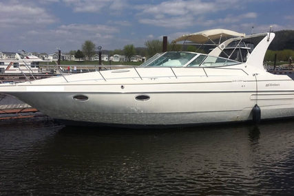Cruisers Yachts 3570 Esprit for sale in United States of America for $39,900 (£31,493)
