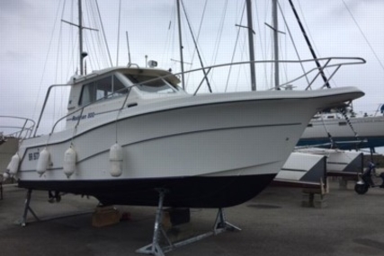 Rodman 800 for sale in France for €40,000 (£34,230)