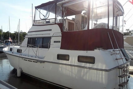 Carver Yachts 3607 Aft Cabin for sale in United States of America for $34,000 (£26,163) Carver Yachts 3607 Aft Cabin for sale in United States of America for $34,000 (£26,163)