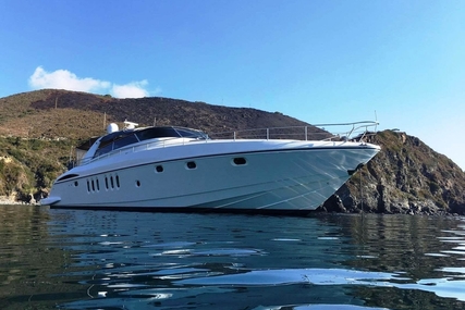 Mangusta ALALUNGA SPORT 85 for sale in Italy for €570,000 (£520,201) Mangusta ALALUNGA SPORT 85 for sale in Italy for €570,000 (£520,201)
