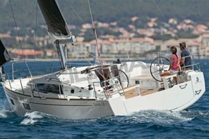 Beneteau Oceanis 38.1 for sale in Italy for €129,000 (£109,958)