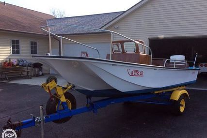 Boston Whaler 17 for sale in United States of America for $15,250 (£11,491) Boston Whaler 17 for sale in United States of America for $15,250 (£11,491)