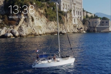Jeanneau Sun Odyssey 32.2 for sale in France for €39,000 (£33,760)