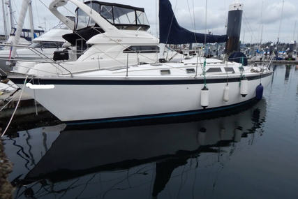 Hunter 34 for sale in United States of America for 25,400 $ (20,047 £)