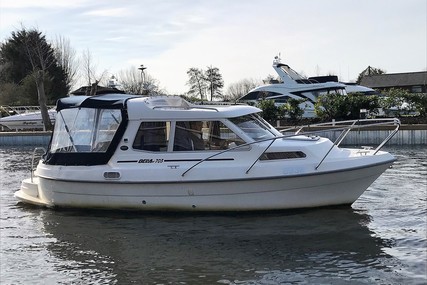 Sheerline 950 Centre Cockpit for sale in United Kingdom for £54,950