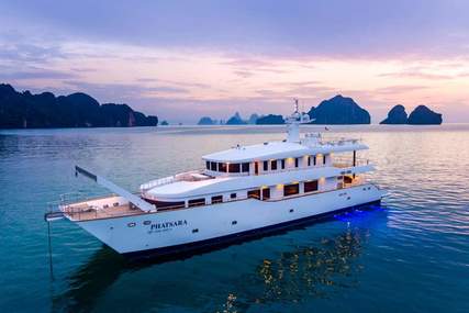 Custom Incat Crowther 37M Power Catamaran for sale in Thailand for $3,950,000 (£3,037,340)