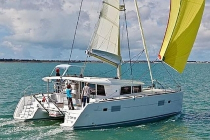 Lagoon 400 S2 for sale in Turkey for €270,000 (£233,225)