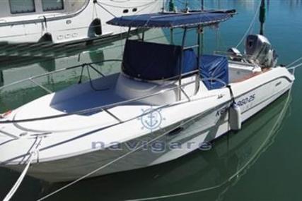 Sessa Marine Key Largo 25 for sale in Italy for €33,000 (£28,558)