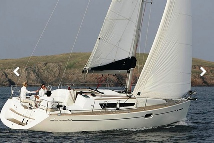 Jeanneau Sun Odyssey 36i for sale in France for €72,000 (£62,193)