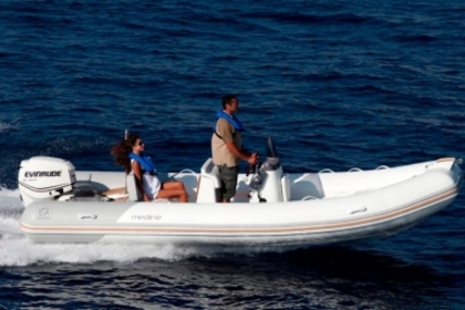 Zodiac 580 Medline for sale in France for €17,850 (£15,751)