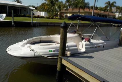 Chaparral 232 Sunesta for sale in United States of America for $15,250 (£11,734)