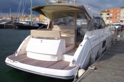 Prestige 38 S for sale in Spain for €180,000 (£158,670)