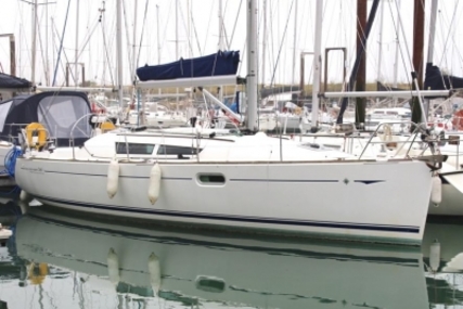 Jeanneau Sun Odyssey 36i Performance for sale in United Kingdom for £54,000