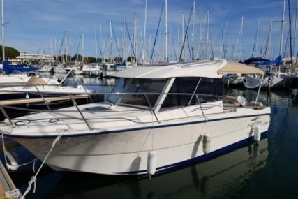 Ocqueteau 725 for sale in France for €29,000 (£26,069)