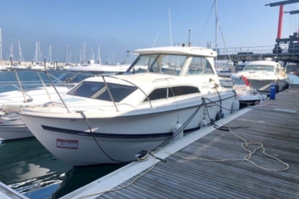Bayliner Discovery 246 for sale in Ireland for €28,950 (£25,007) Bayliner Discovery 246 for sale in Ireland for €28,950 (£25,007)