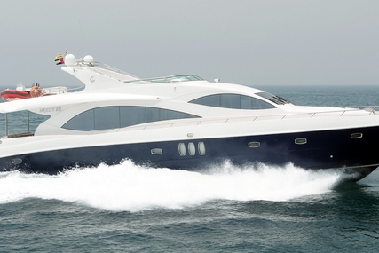 Majesty 88 for sale in United Arab Emirates for €1,250,000 (£1,080,436)