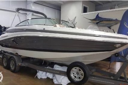 Crownline Eclipse E25 for sale in United States of America for $80,000 (£62,816)