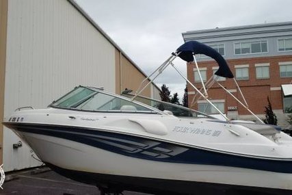 Four Winns 215 Sundowner for sale in United States of America for $17,750 (£13,674)