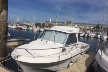 Beneteau Antares 6 for sale in France for €9,000 (£7,889)