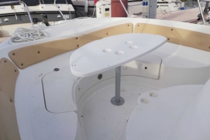Beneteau Flyer 750 Open for sale in France for €25,900 (£23,282)