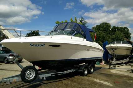 Sea Ray 215 for sale in United Kingdom for £17,500 Sea Ray 215 for sale in United Kingdom for £17,500