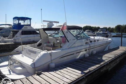 Sea Ray 400 Express Cruiser for sale in United States of America for $72,300 (£57,411)
