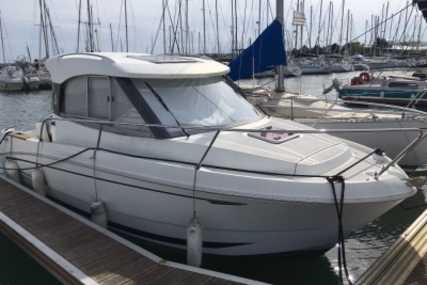 Beneteau Antares 680 HB for sale in France for €27,900 (£24,619)