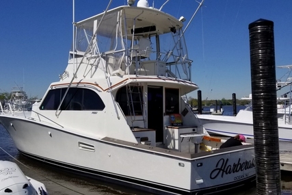 Post 46 for sale in United States of America for $89,500 (£73,663)