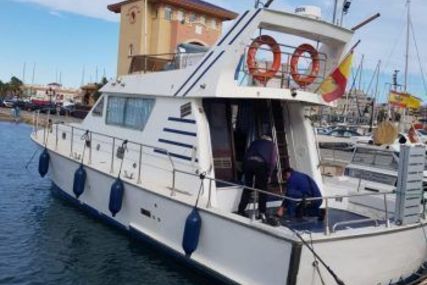 Astondoa 45 for sale in Spain for €15,000 (£12,649)