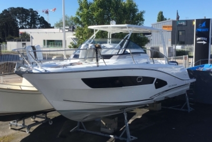 Jeanneau Cap Camarat 10.5 WA for sale in France for €185,000 (£163,468)
