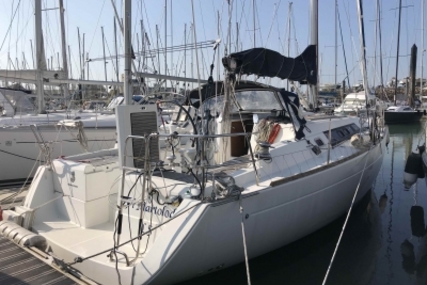 Beneteau Oceanis 37 for sale in France for €85,000 (£76,065)