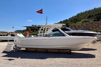 Boston Whaler 270 Vantage for sale in Spain for €249,000 (£219,904)