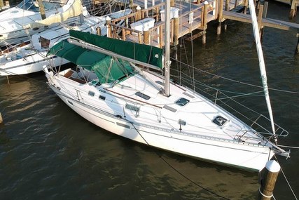 Beneteau 352 Oceanis for sale in United States of America for $72,800 (£57,456) Beneteau 352 Oceanis for sale in United States of America for $72,800 (£57,456)