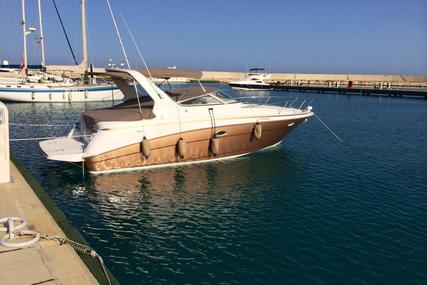 Chris-Craft 320 Express 2000 for sale in Greece for €74,000 (£65,997)