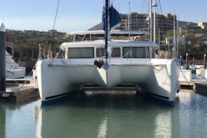 Lagoon 420 for sale in Mexico for €250,000 (£223,830)