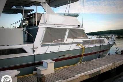 Marinette 41 Flybridge for sale in United States of America for $124,000 (£96,001) Marinette 41 Flybridge for sale in United States of America for $124,000 (£96,001)