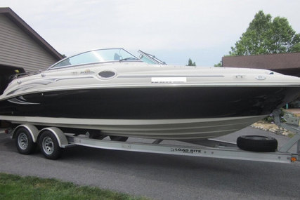 Sea Ray 240 Sundeck for sale in United States of America for $26,995 (£21,436)