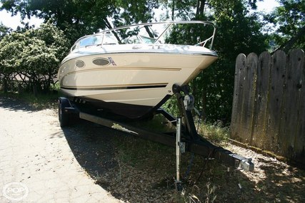 Sea Ray 230 Overnighter for sale in United States of America for $18,750 (£14,733)