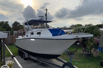 Mako 263 - 2013 Twin Suzuki 225HP for sale in United States of America for $50,000 (£39,703)