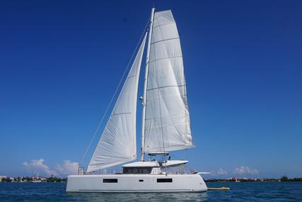 Lagoon 52 for sale in Belize for €950,000 (£814,262)
