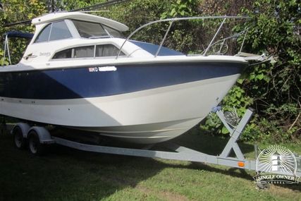 Bayliner Discovery 246 for sale in United States of America for $49,995 (£38,060)