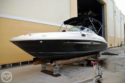 Sea Ray 240 Sundeck for sale in United States of America for $17,000 (£13,185)