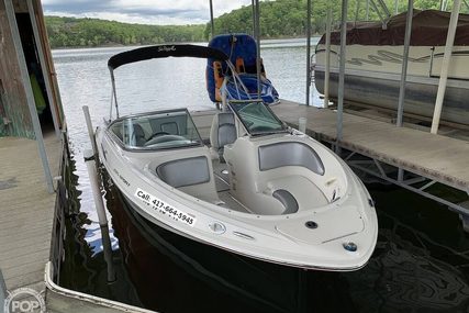 Sea Ray 205 Sport for sale in United States of America for $18,900 (£15,183)